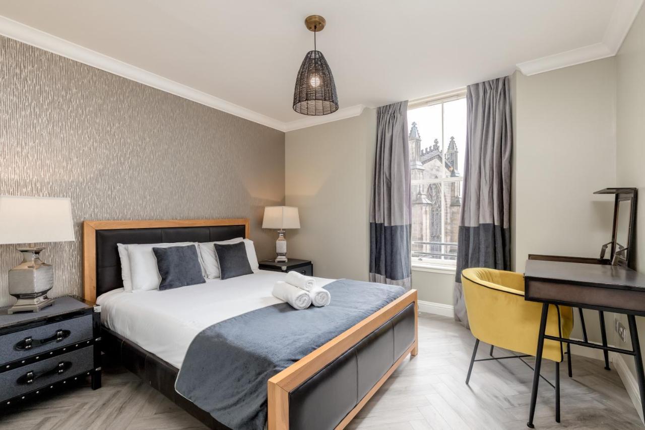 Royal Mile Apartments By Joivy เอดินบะระ ภายนอก รูปภาพ